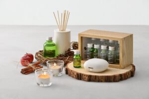 How to Choose and Use Essential Oils in Hong Kong's Humid Climate?